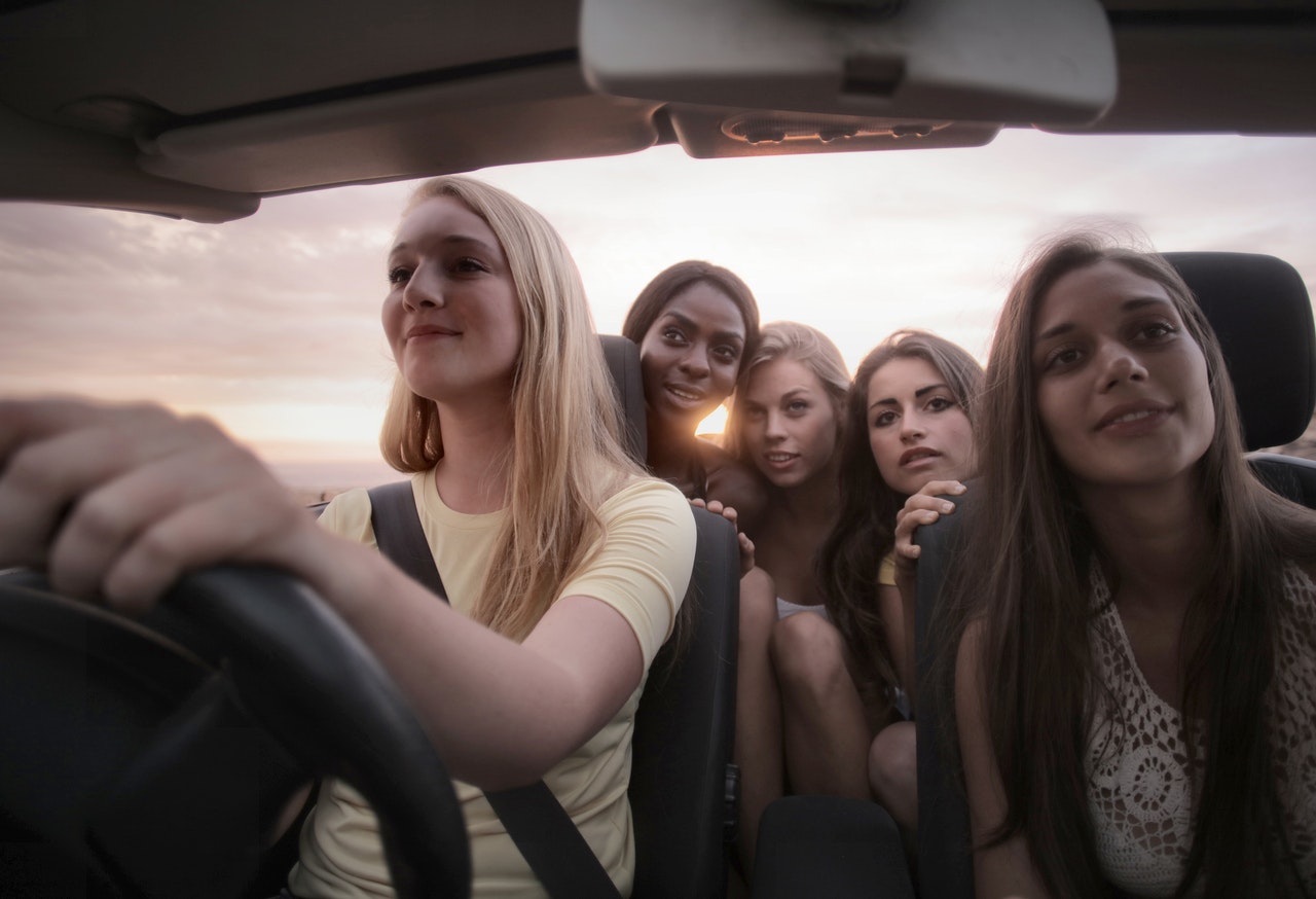 5 Essential Tips for an All-Girls Road Trip